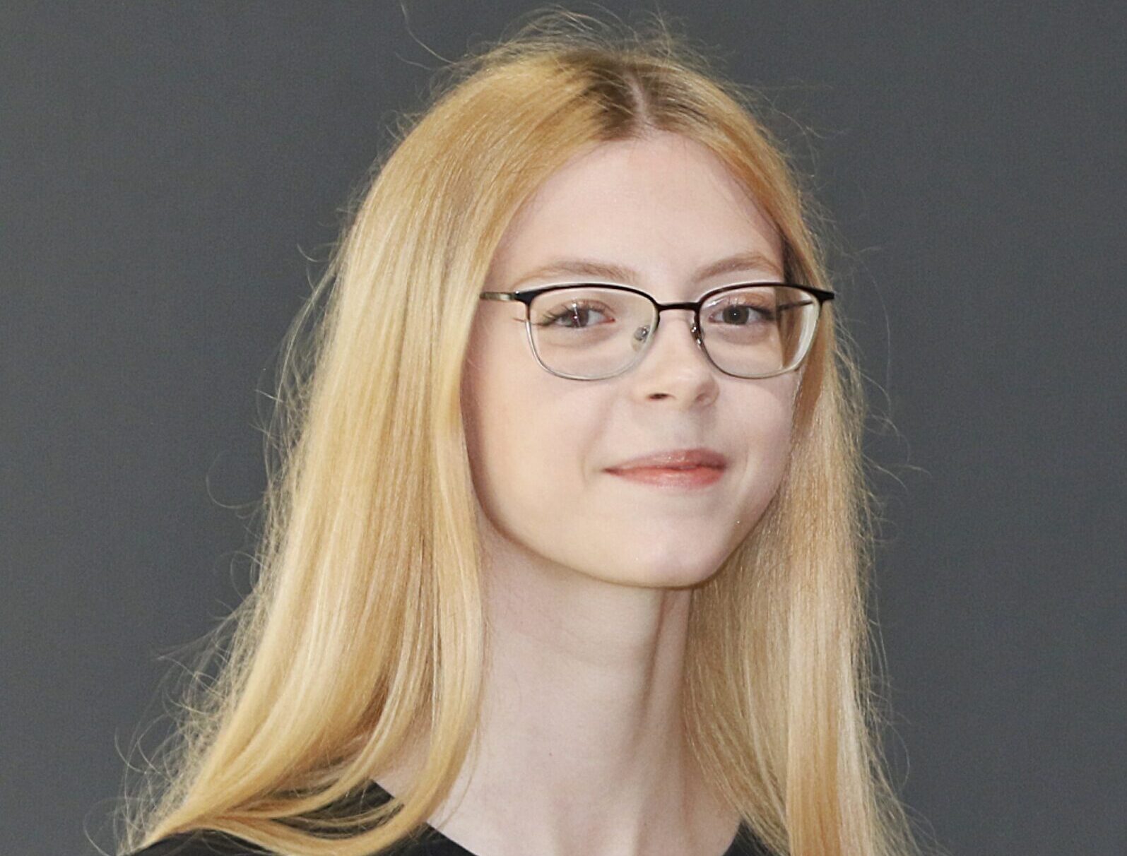 Lilly Marie Mädlow Praktikantin Workshop Werk-statt-Krieg